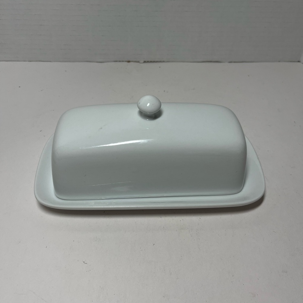 Butter Dish with lid